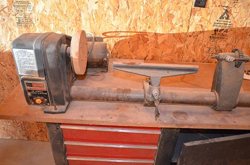 Property photo 29 - Personal Property Auction, Tractor & Implements, Cars, Lawn & Garden, Hunting & Fishing, Guns, Antiques & Collectibles, Household